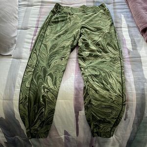 NEW Athleta Brooklyn Joggers